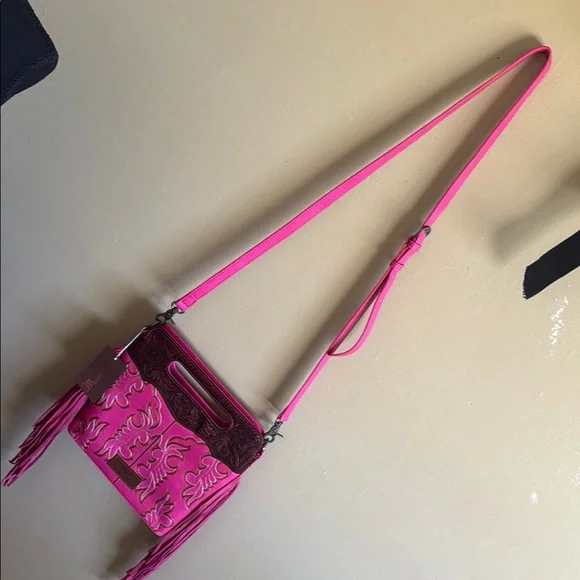 Wrangler Pink and Brown Women's Bag - Picture 6 of 9